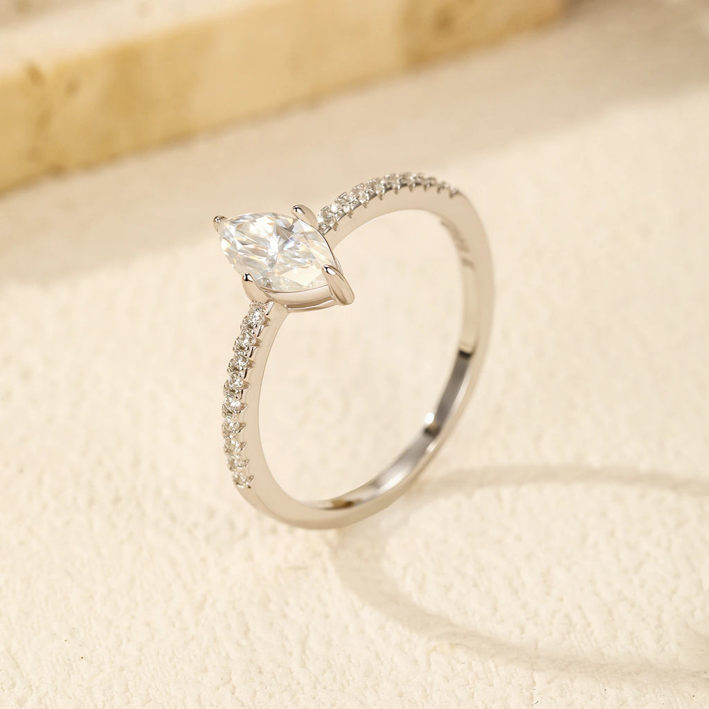 Clair Rhombus Moissanite Ring