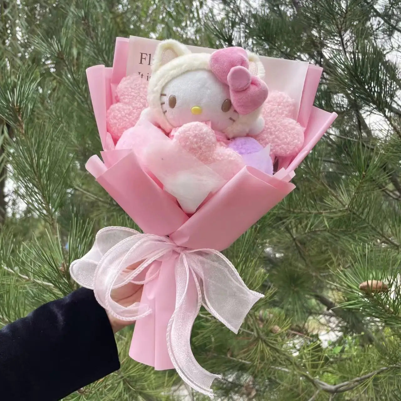 Cartoon Plush Flower Bouquet – Cute Character Valentine Gift