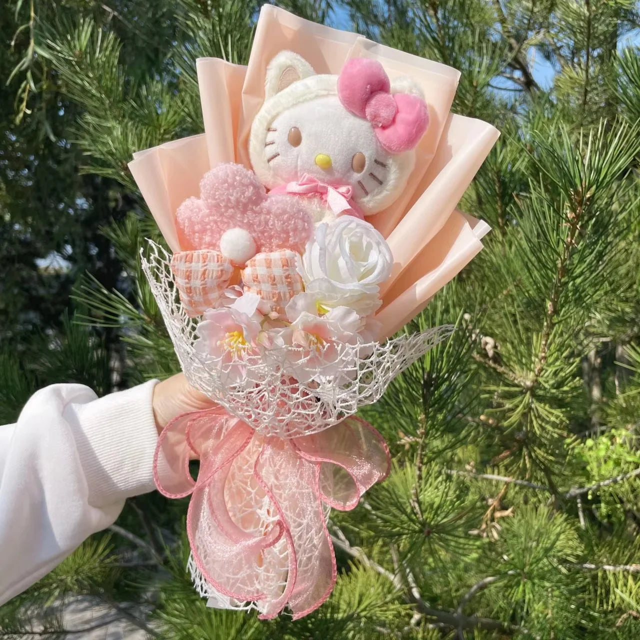 Cartoon Plush Flower Bouquet – Cute Character Valentine Gift