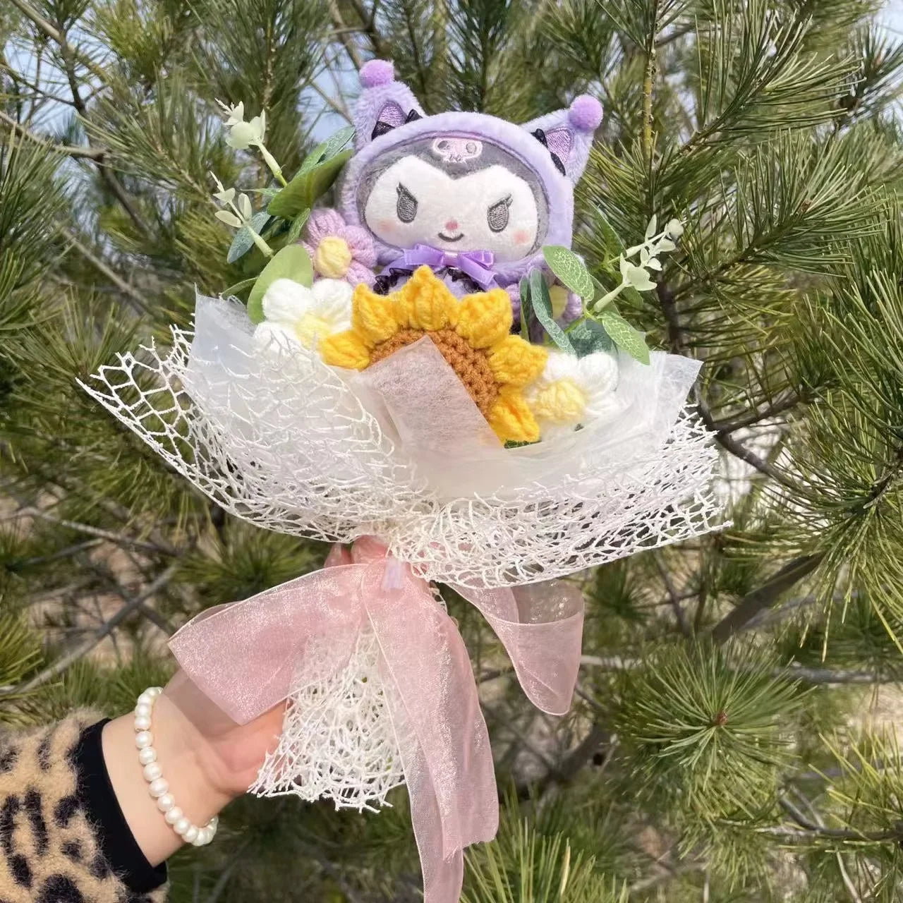 Cartoon Plush Flower Bouquet – Cute Character Valentine Gift