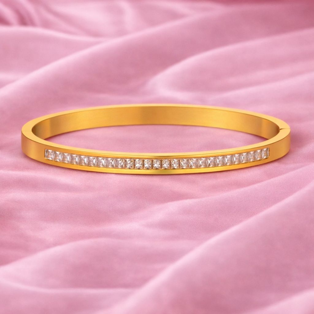 L’Étoile Bracelet Edit